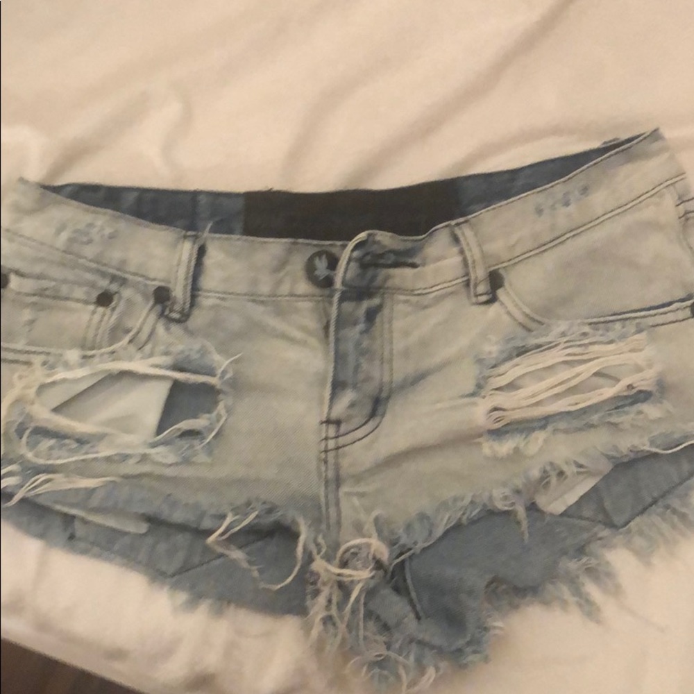 Denim shorts - Picture 5 of 8